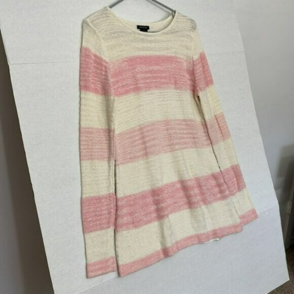 Calvin Klein Sweater, Tunic Length, Pink & White Stripes, Medium - Picture 2 of 9